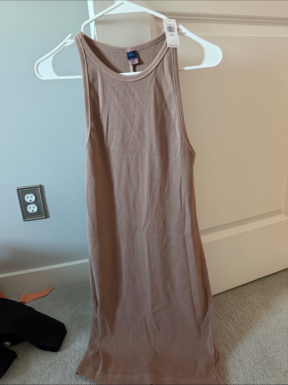 Old Navy Sleeveless Ribbed Maxi Dress in Taupe